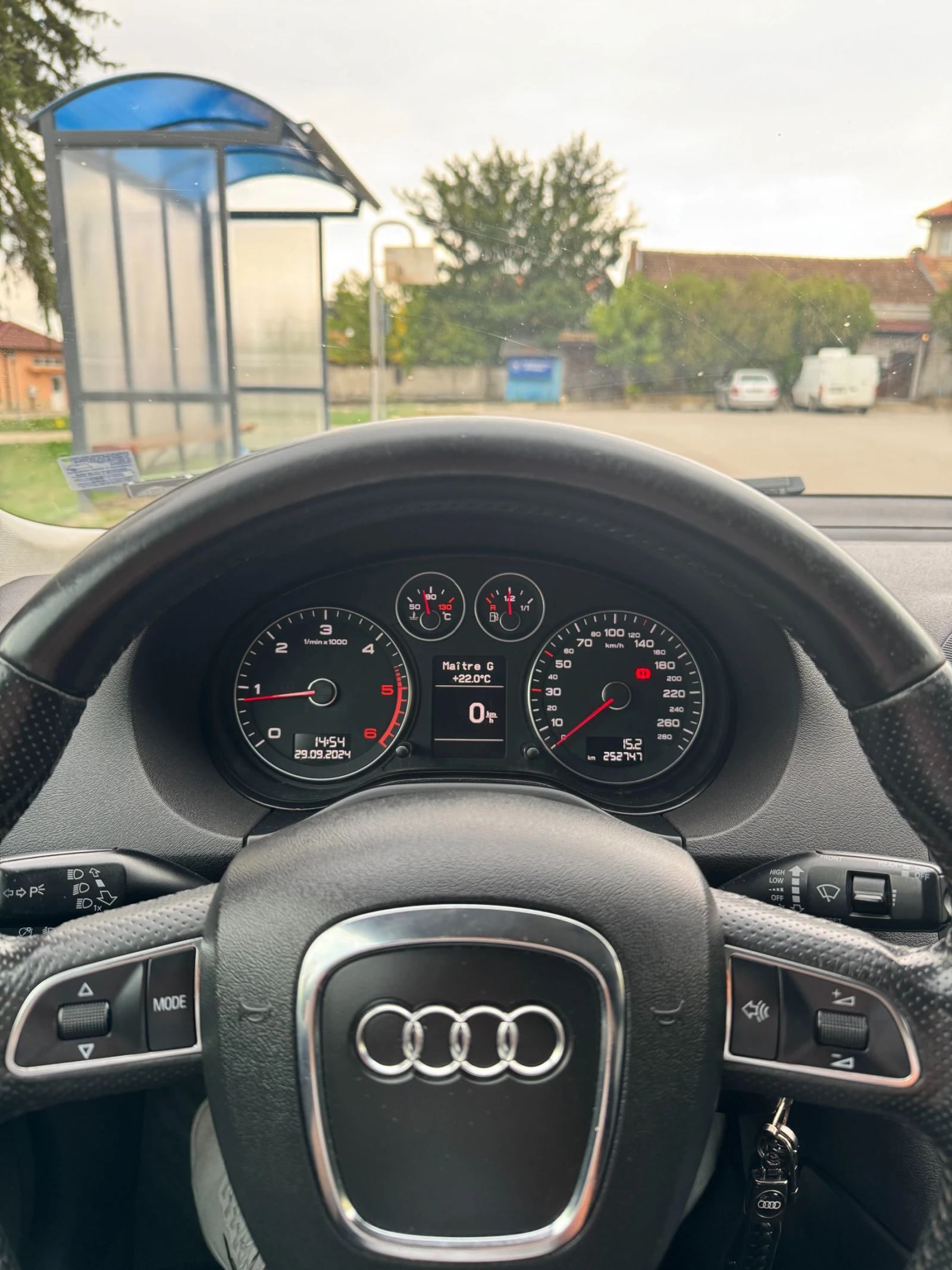 Audi A3 Sportback 1.6TDI - изображение 5