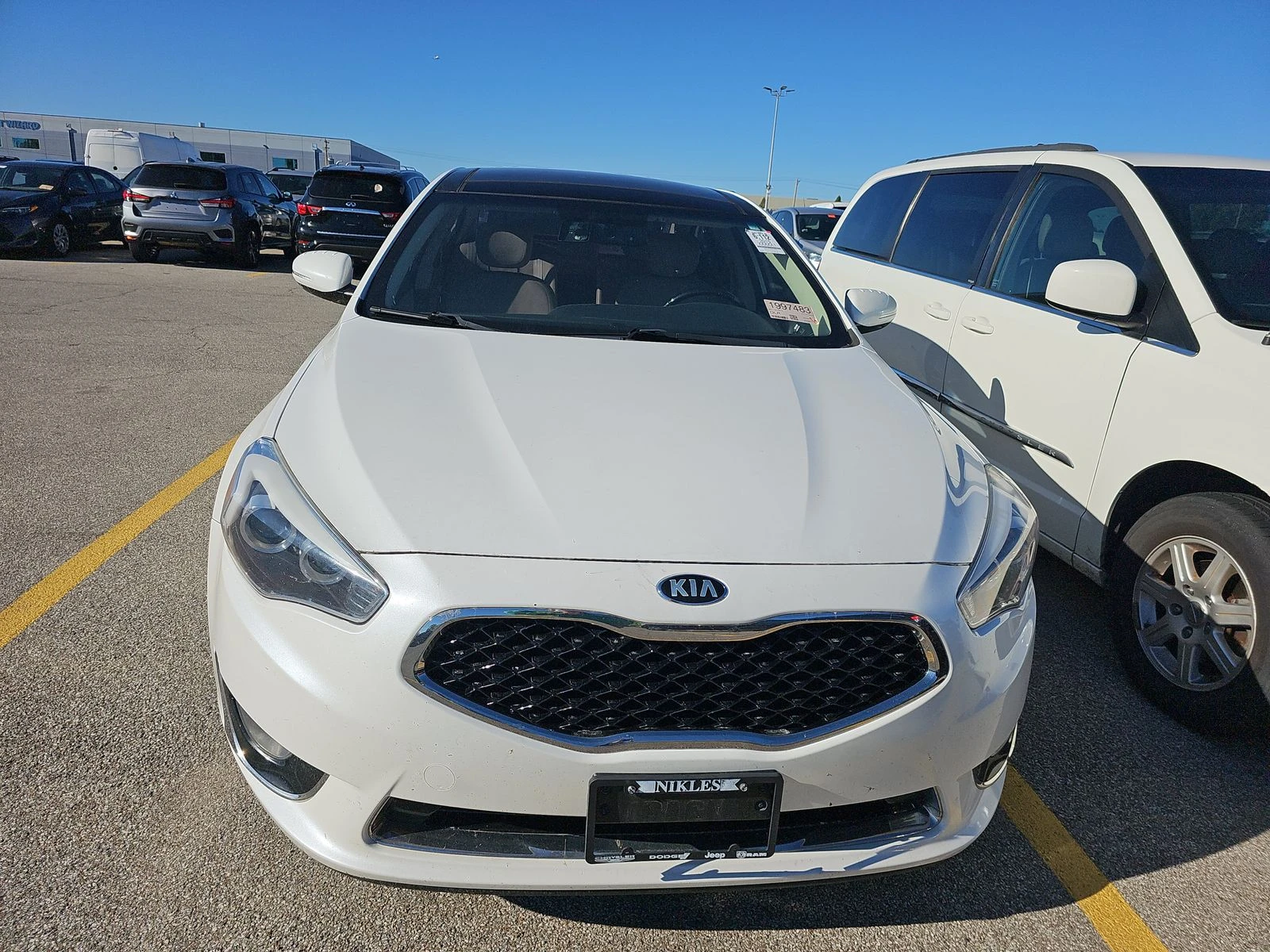 Kia Cadenza Premium - изображение 2