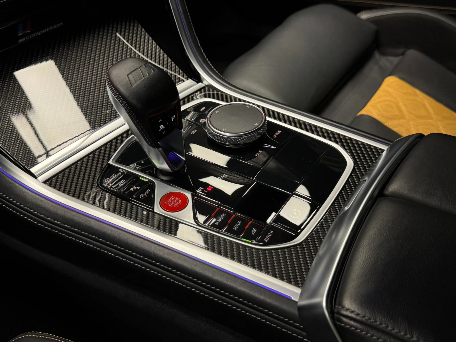 BMW M8 Competition Akrapovic* B&W* 360* Carbon - изображение 10