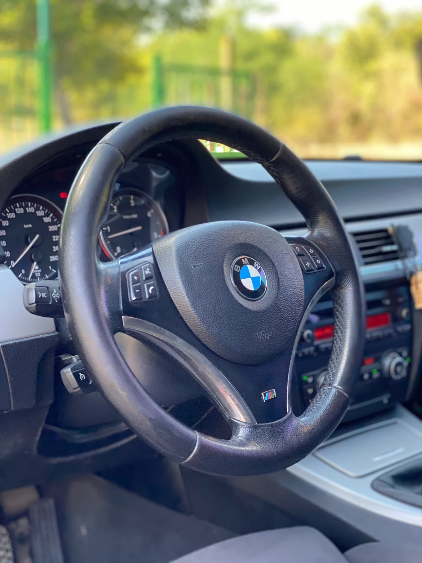 BMW 325 3000 - изображение 9