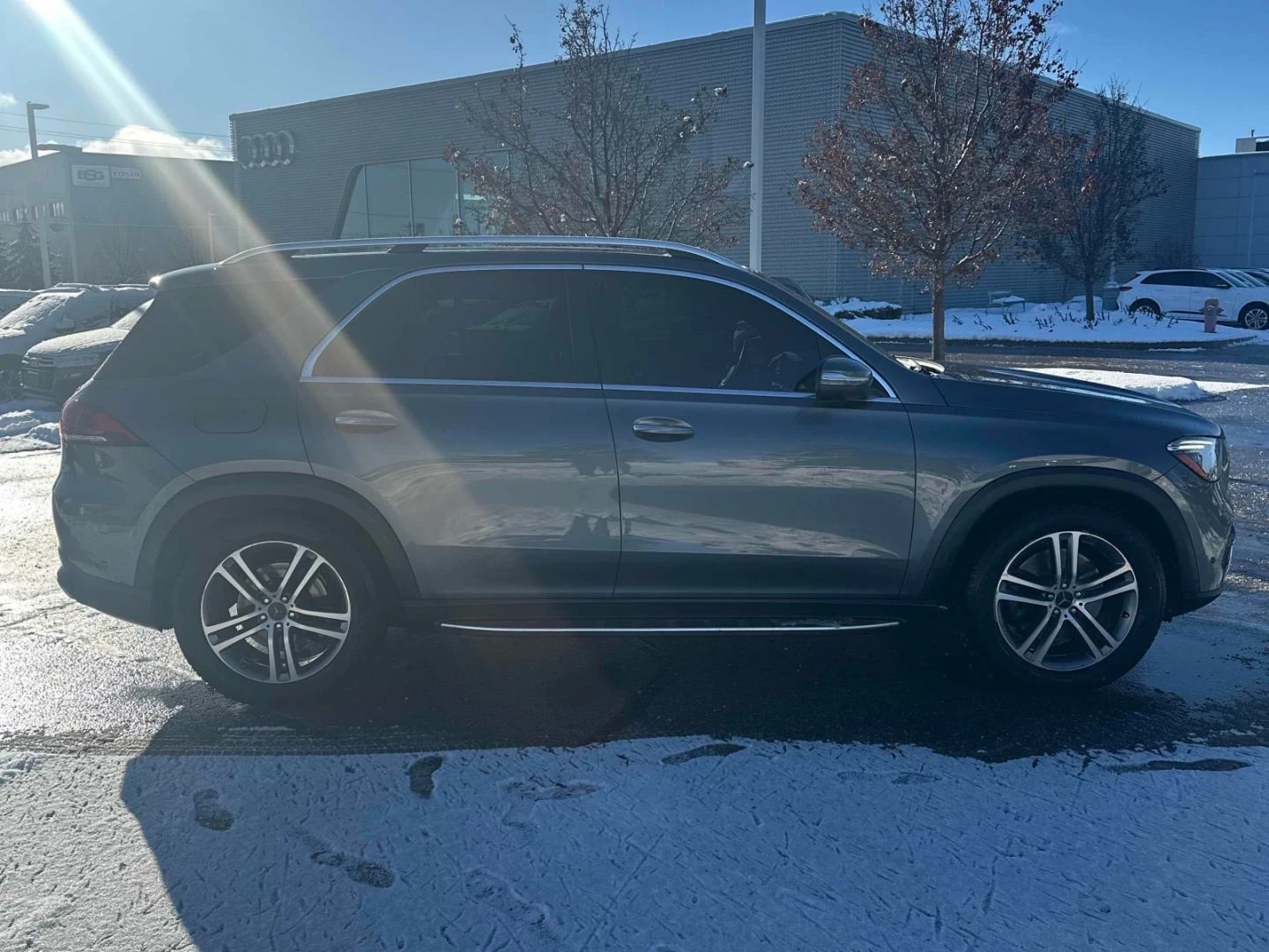 Mercedes-Benz GLE 450 4M* AMG-pkg* Пано* Подгрев* Burmester* 360View - изображение 4