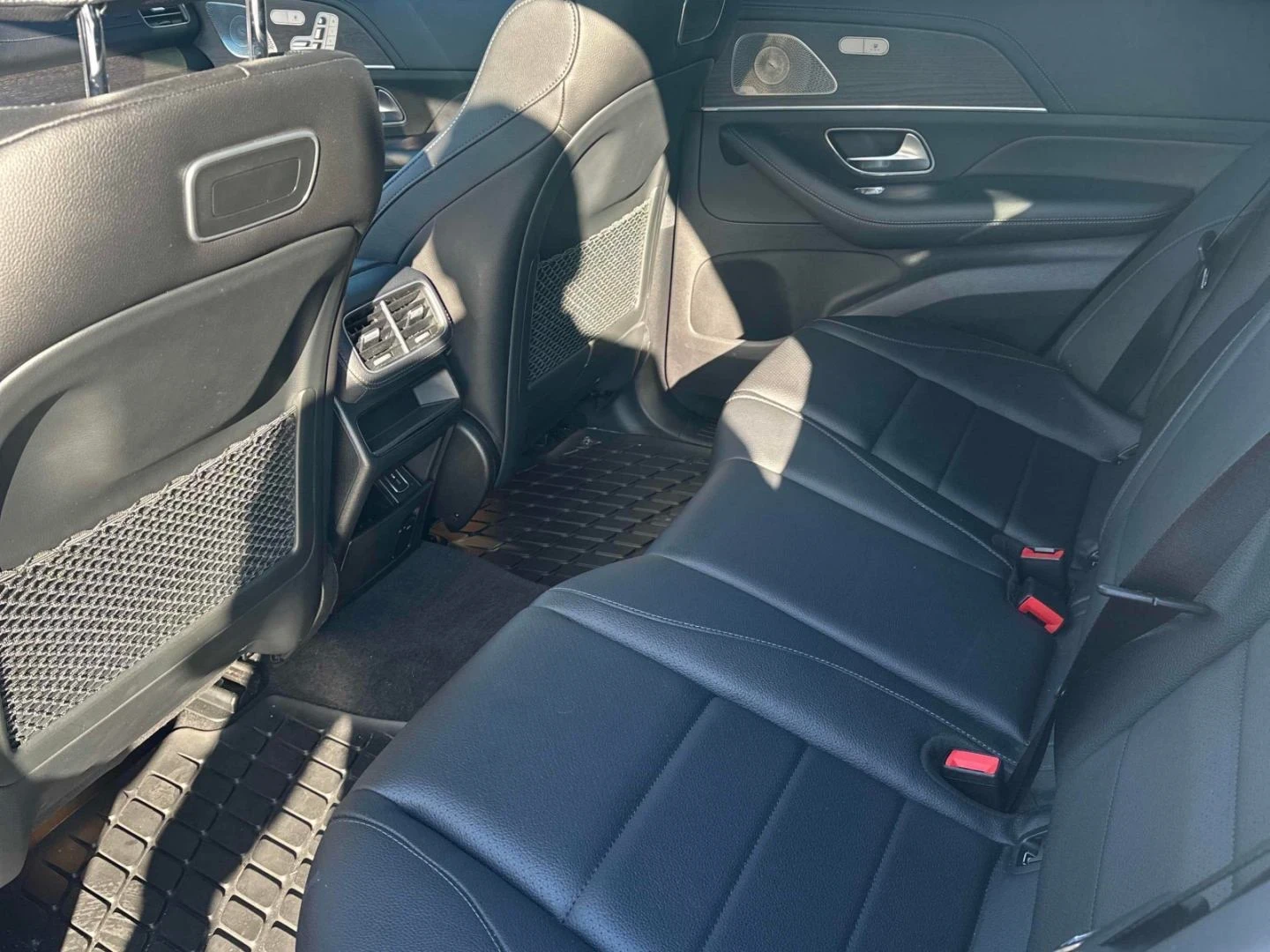 Mercedes-Benz GLE 450 4M* AMG-pkg* Пано* Подгрев* Burmester* 360View - изображение 10