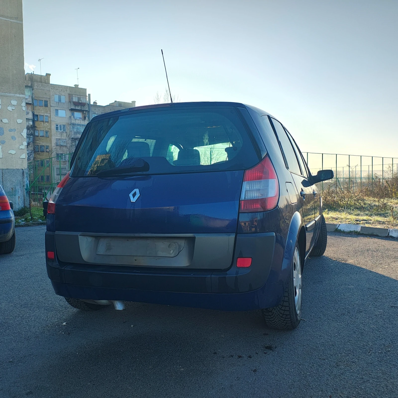 Renault Scenic II 1.9 dCI - изображение 3