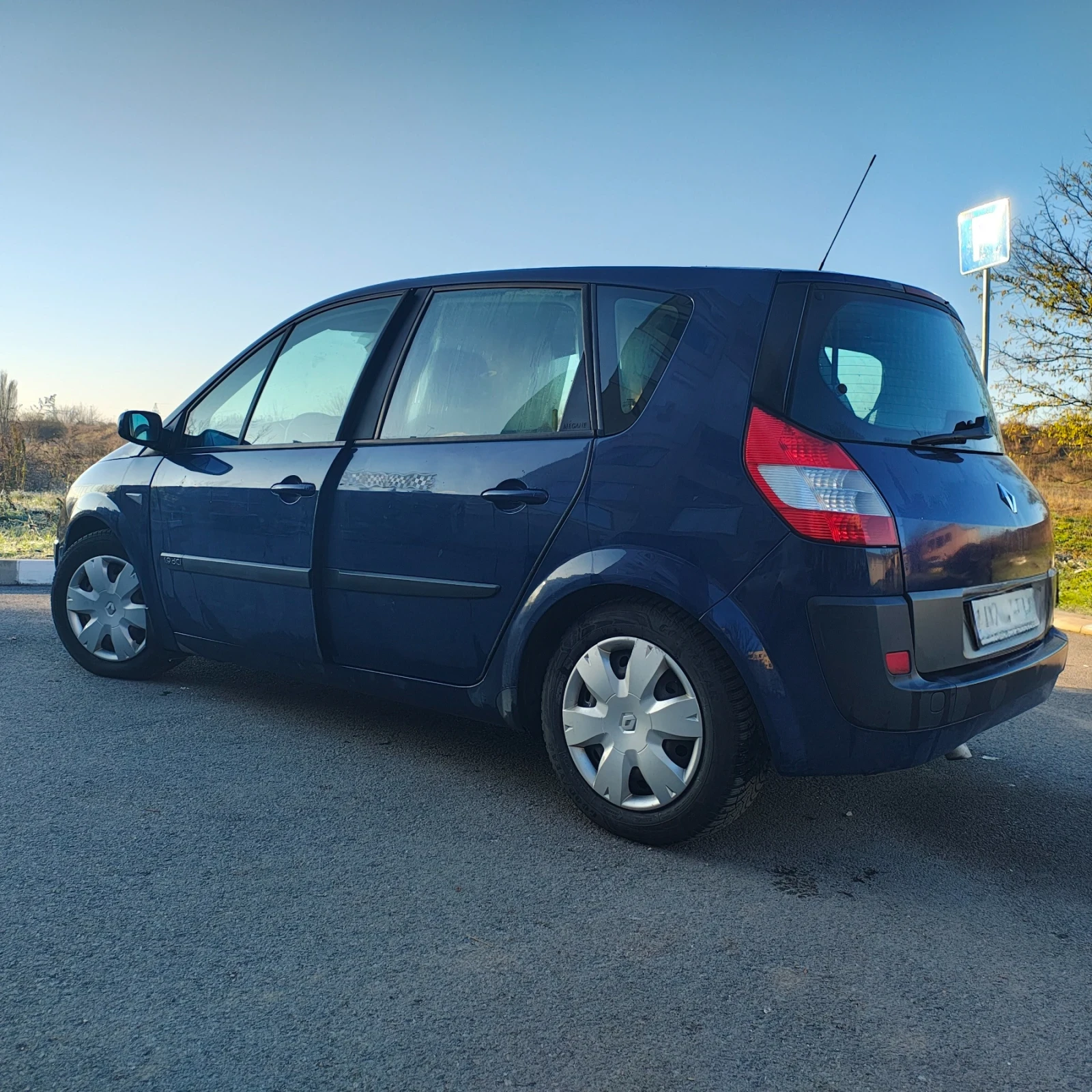 Renault Scenic II 1.9 dCI - изображение 2