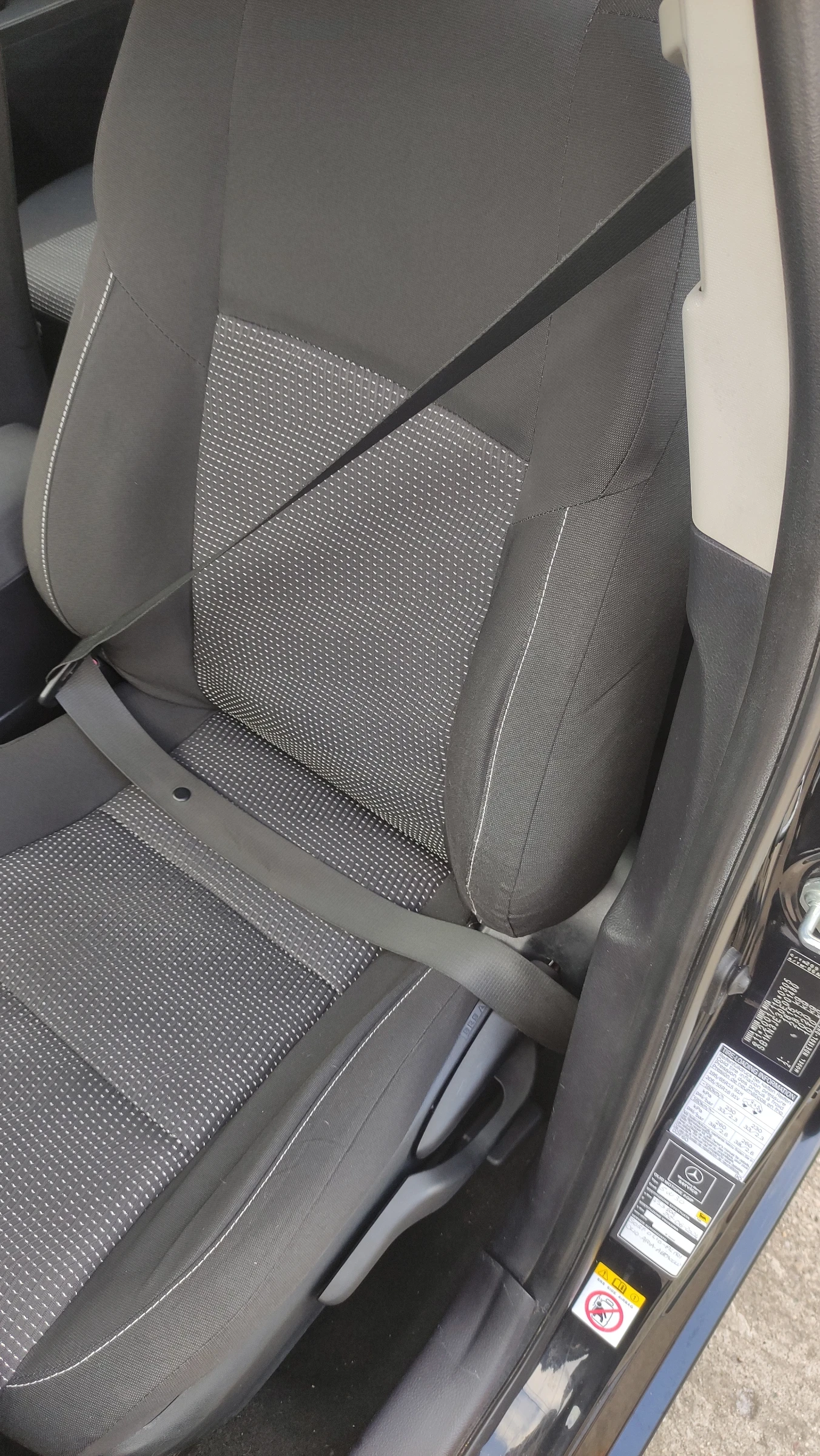 Toyota Auris 1.4D4D | Mobile.bg � ����������� 10