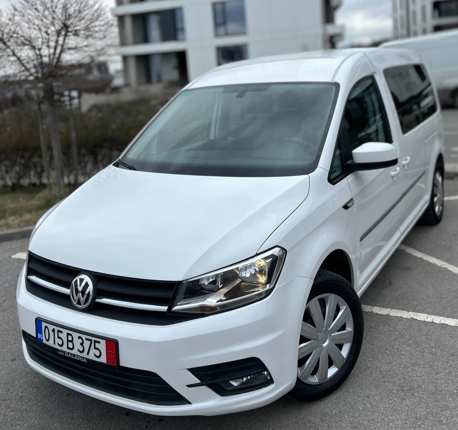 VW Caddy MAXI* ИНВАЛИДНО* 7МЕСТЕН - изображение 6