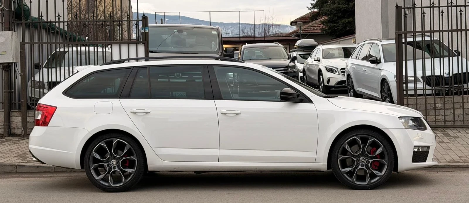 Skoda Octavia 2.0tsi-DSG-VRS - изображение 3