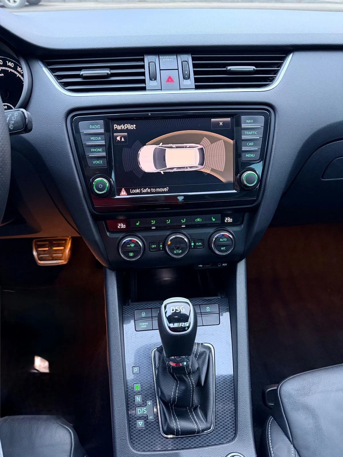 Skoda Octavia 2.0tsi-DSG-VRS - изображение 9