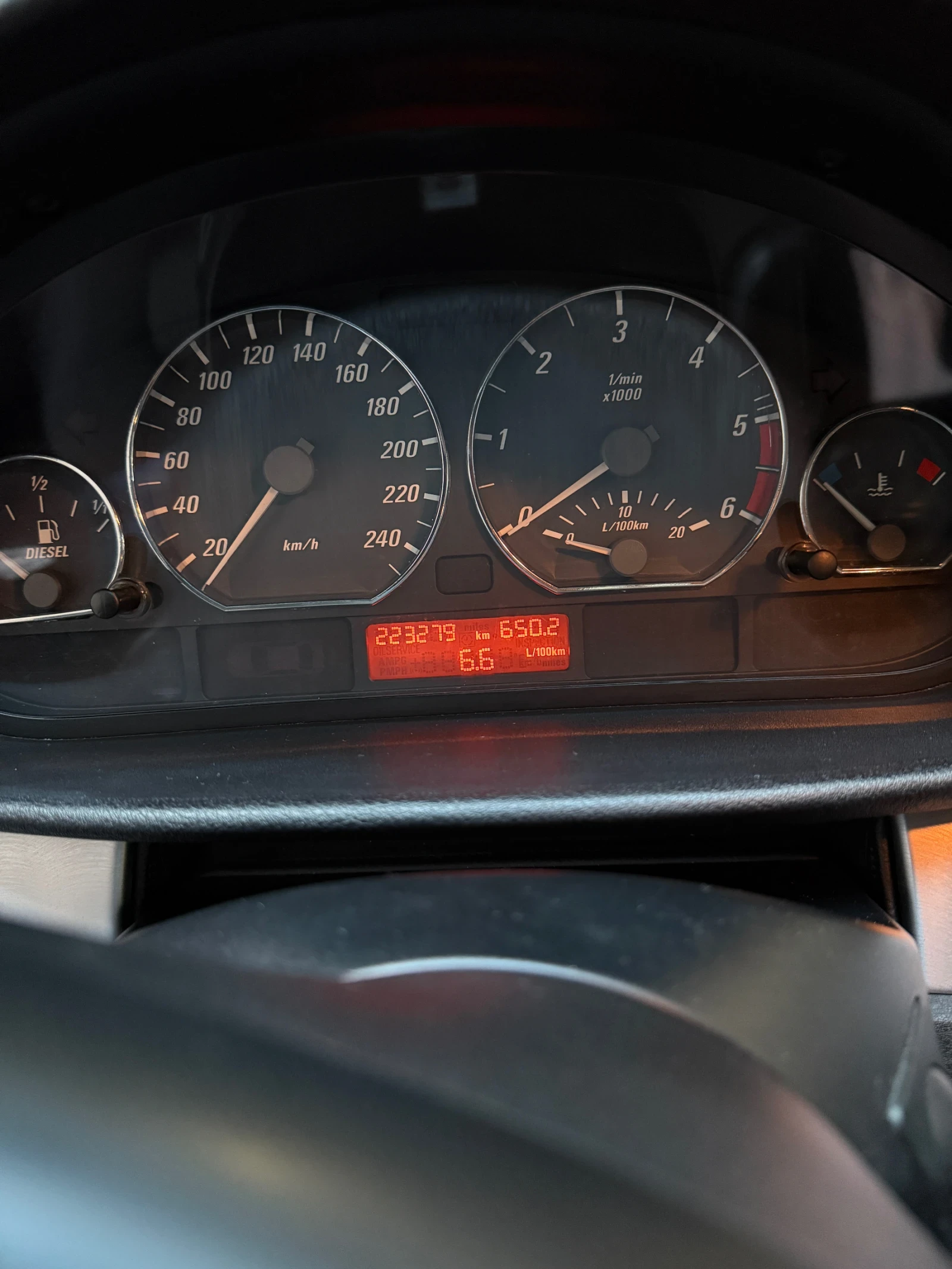 BMW 320 320D, снимка 6 - Автомобили и джипове - 53755354