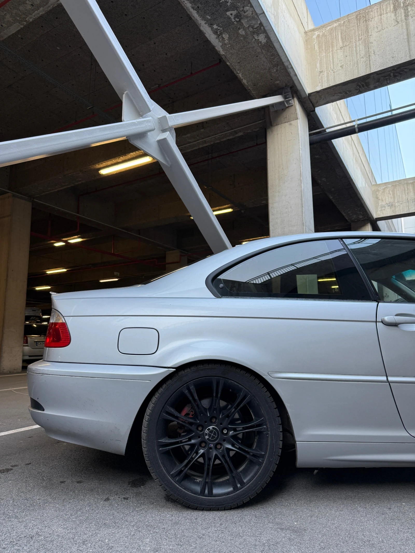 BMW 320 320D, снимка 5 - Автомобили и джипове - 53755354