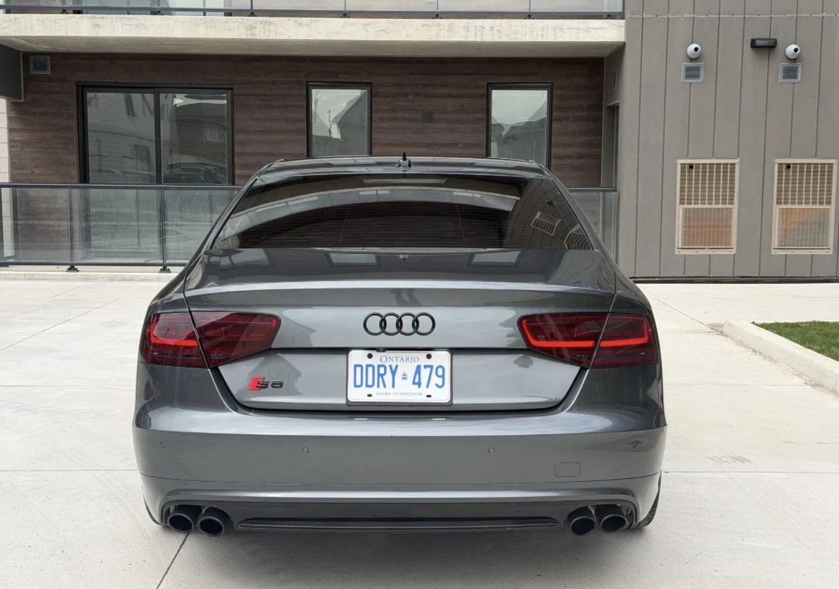 Audi S8 B&O * Soft Close * Обдухване * 360 Камера * Carfax, снимка 4 - Автомобили и джипове - 54039029