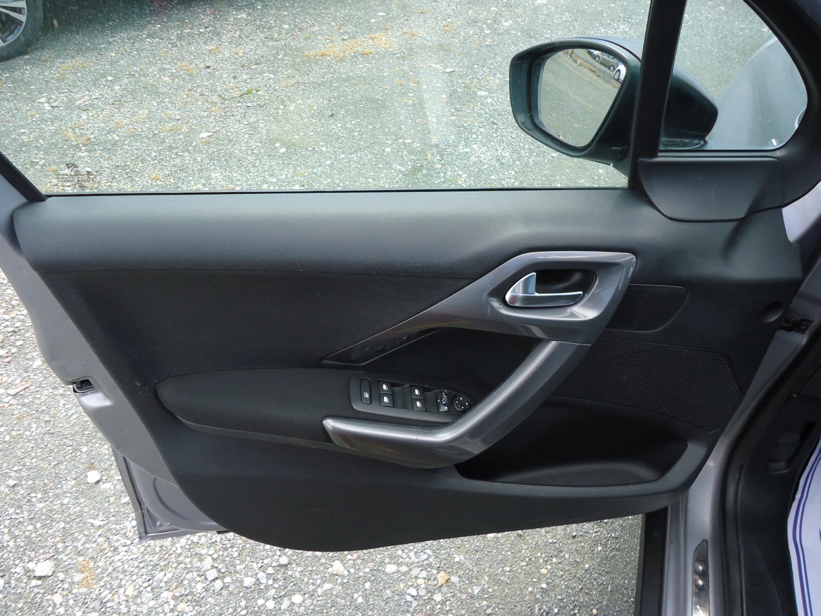 Peugeot 2008 1.6 BlueHDI 100 �.�. | Mobile.bg � ����������� 8