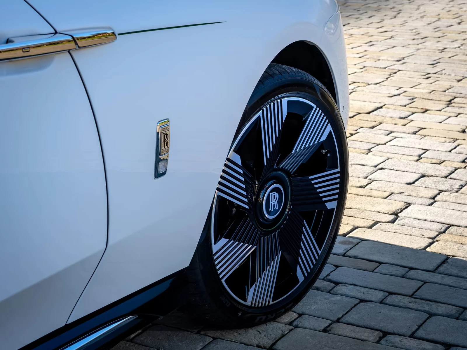 Rolls-Royce Spectre STARLIGHT/ BESPOKE/ 360/HEAD UP/ | Mobile.bg � ����������� 5