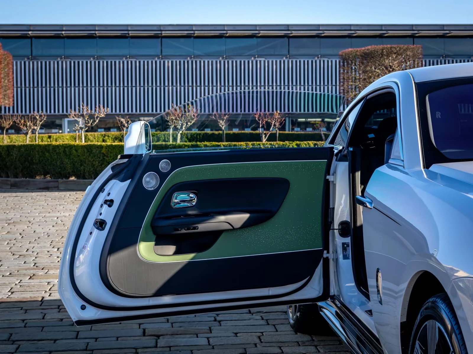 Rolls-Royce Spectre STARLIGHT/ BESPOKE/ 360/HEAD UP/ | Mobile.bg � ����������� 9