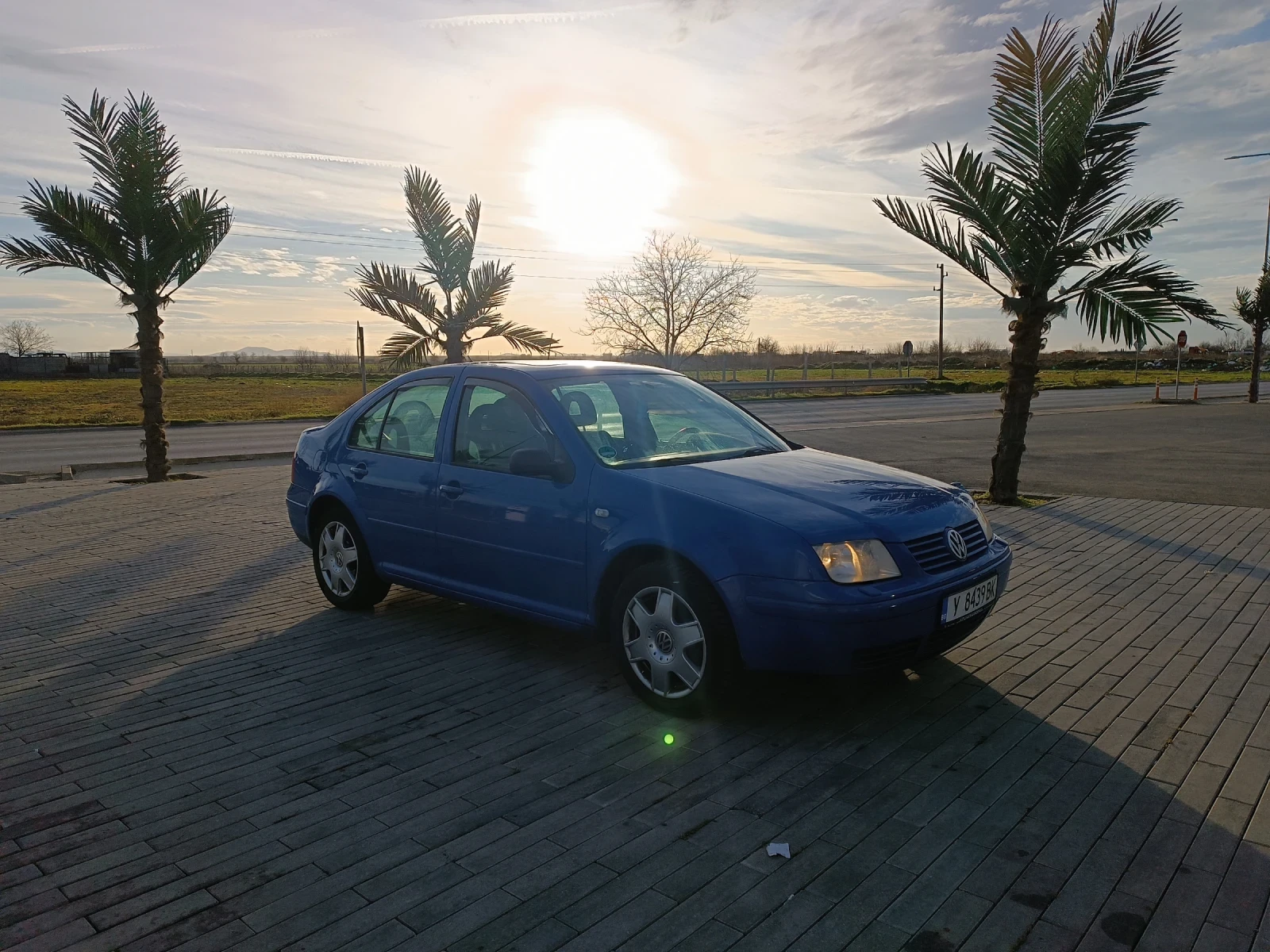 VW Bora Седан , снимка 6 - Автомобили и джипове - 54406409