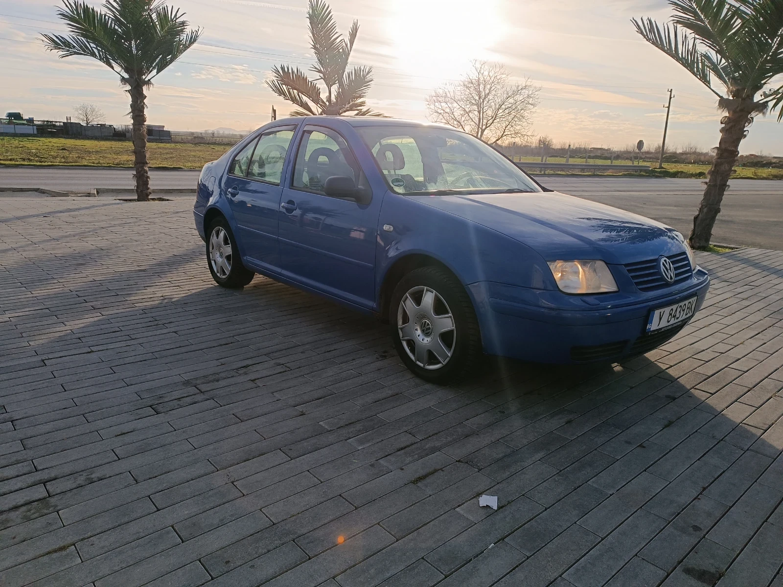 VW Bora Седан , снимка 5 - Автомобили и джипове - 54406409