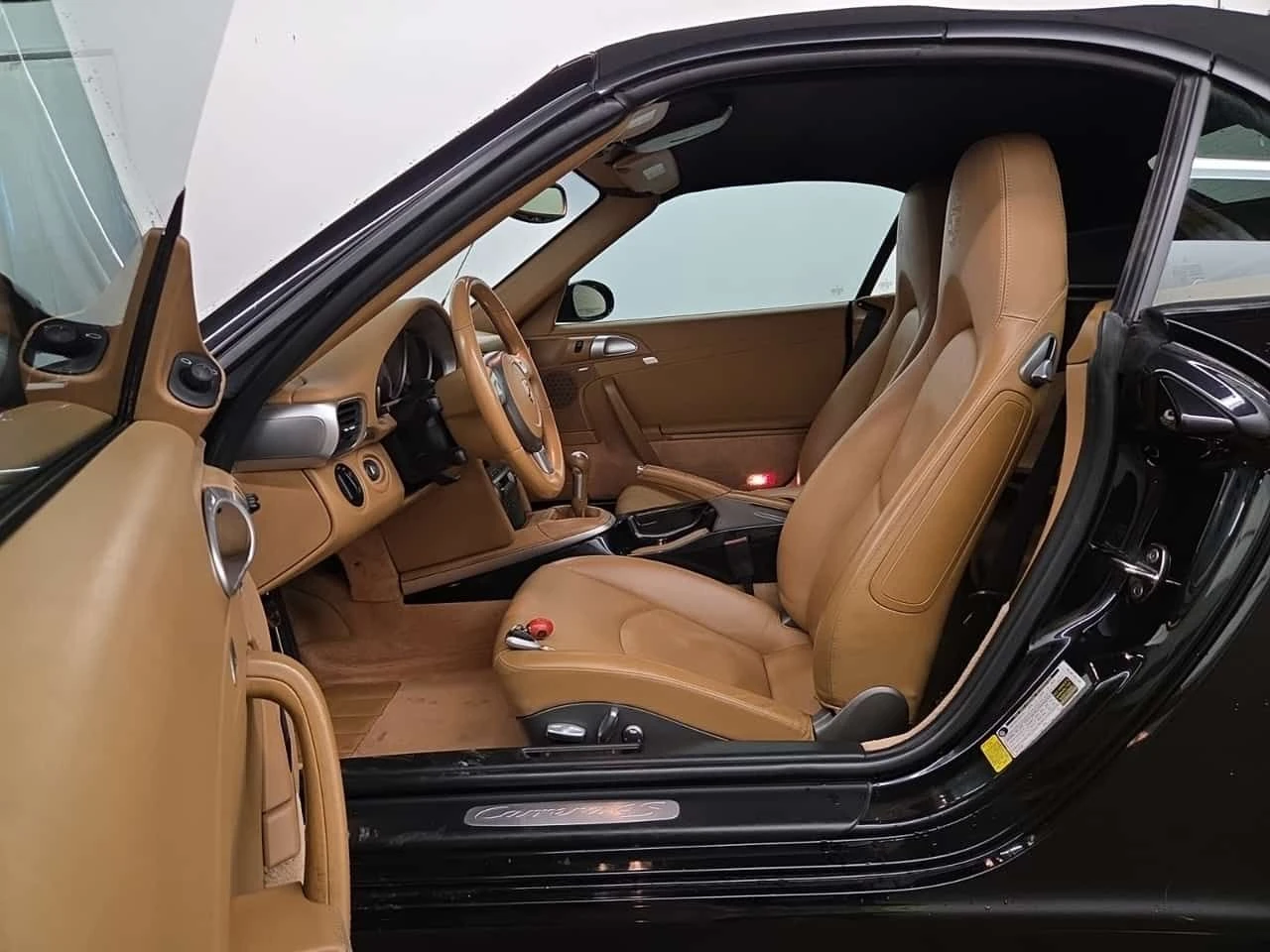 Porsche 911 CARRERA 4S CABRIO| BOSE| ПОДГРЕВИ| , снимка 7 - Автомобили и джипове - 54710913