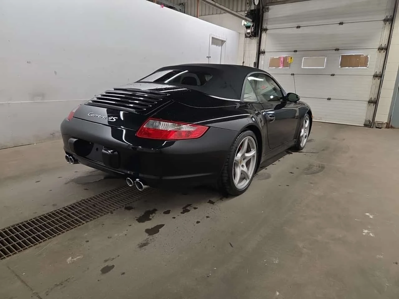 Porsche 911 CARRERA 4S CABRIO| BOSE| ПОДГРЕВИ| , снимка 3 - Автомобили и джипове - 54710913