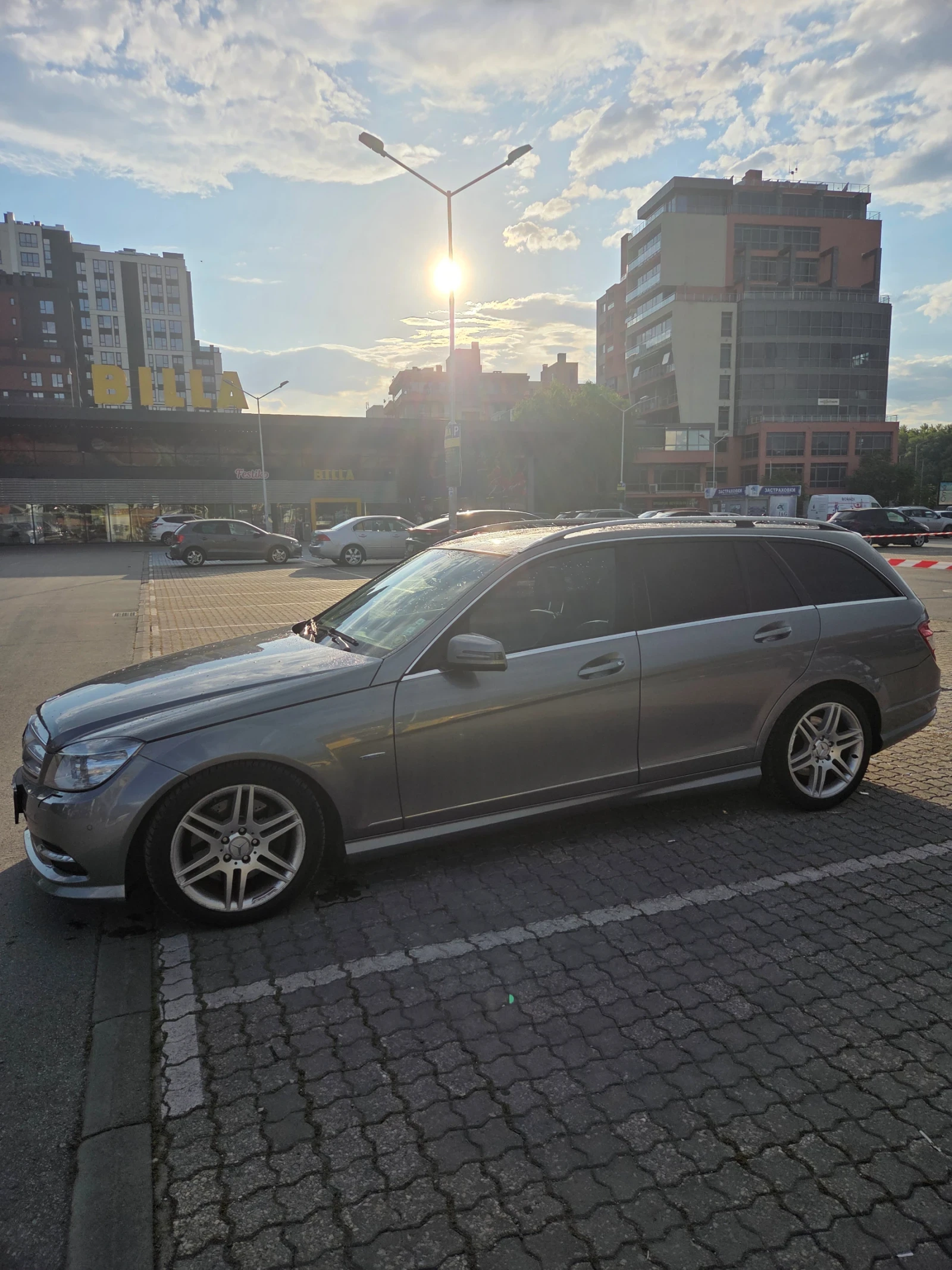 Mercedes-Benz C 250, снимка 5 - Автомобили и джипове - 55015831