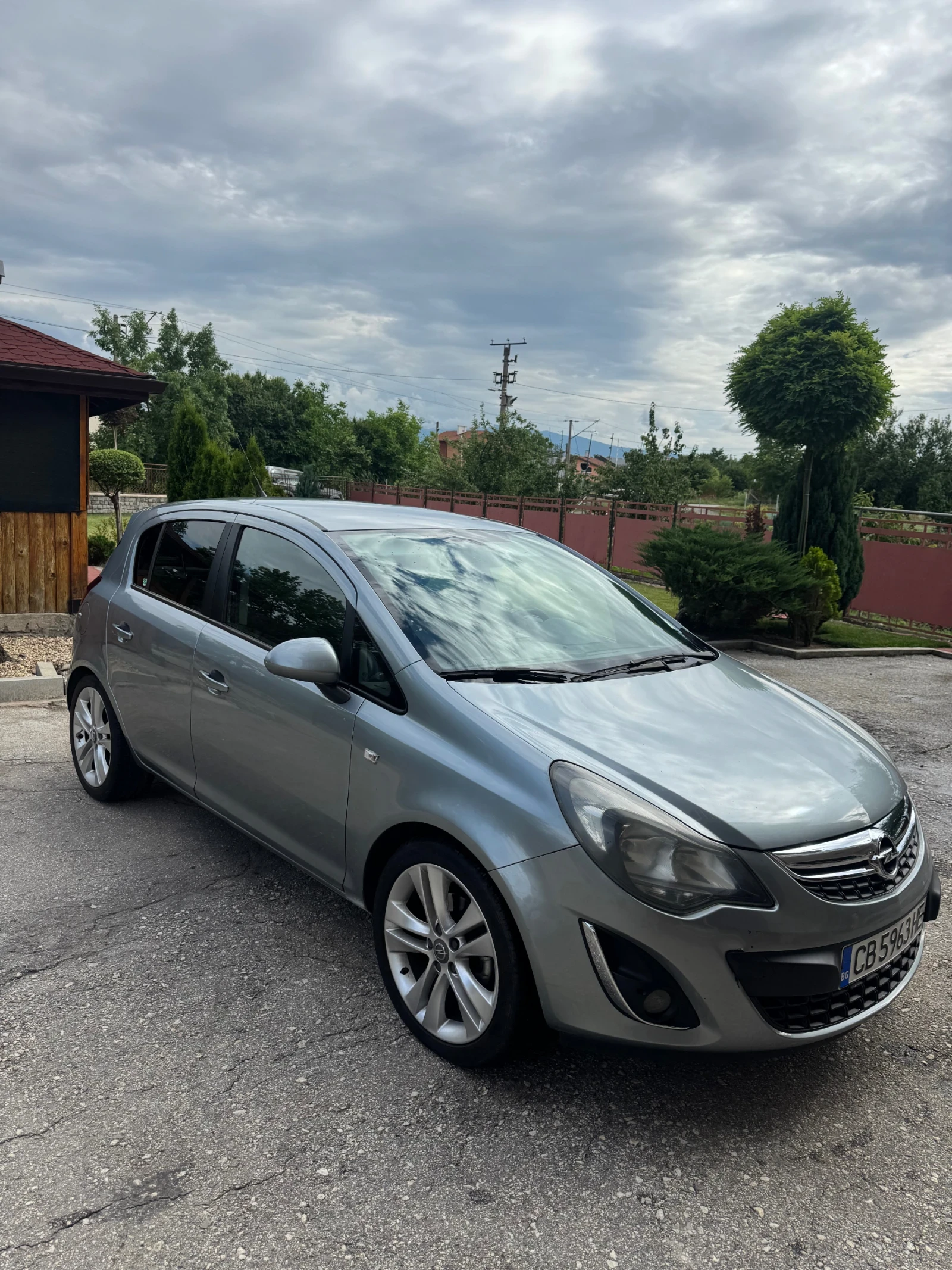 Opel Corsa 1.7Cdti, снимка 3 - Автомобили и джипове - 55136897
