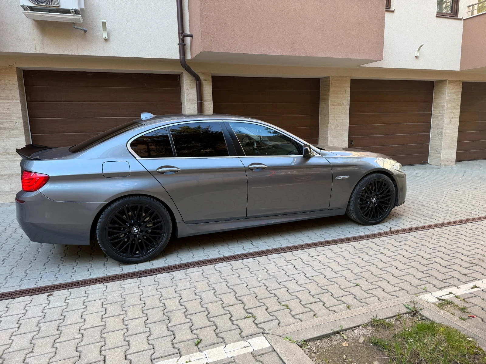 BMW 525, снимка 10 - Автомобили и джипове - 55253917