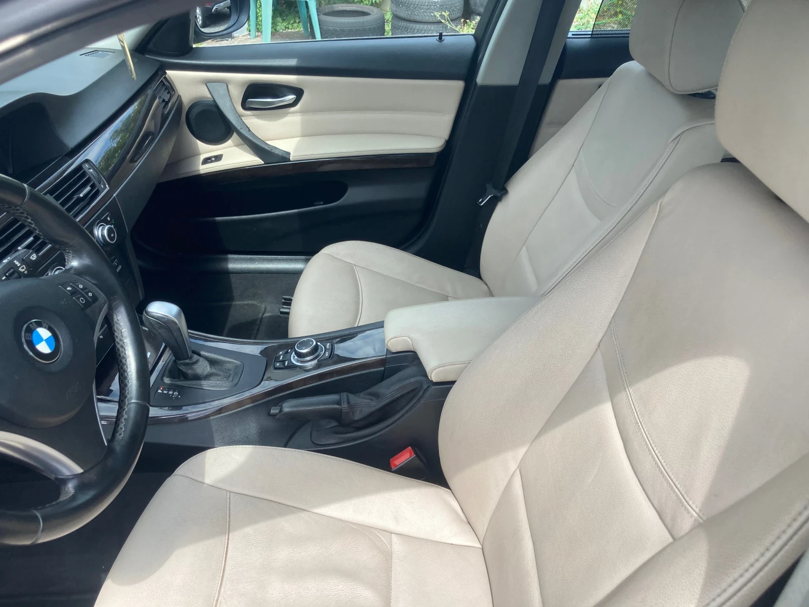 BMW 320, снимка 9 - Автомобили и джипове - 55430613