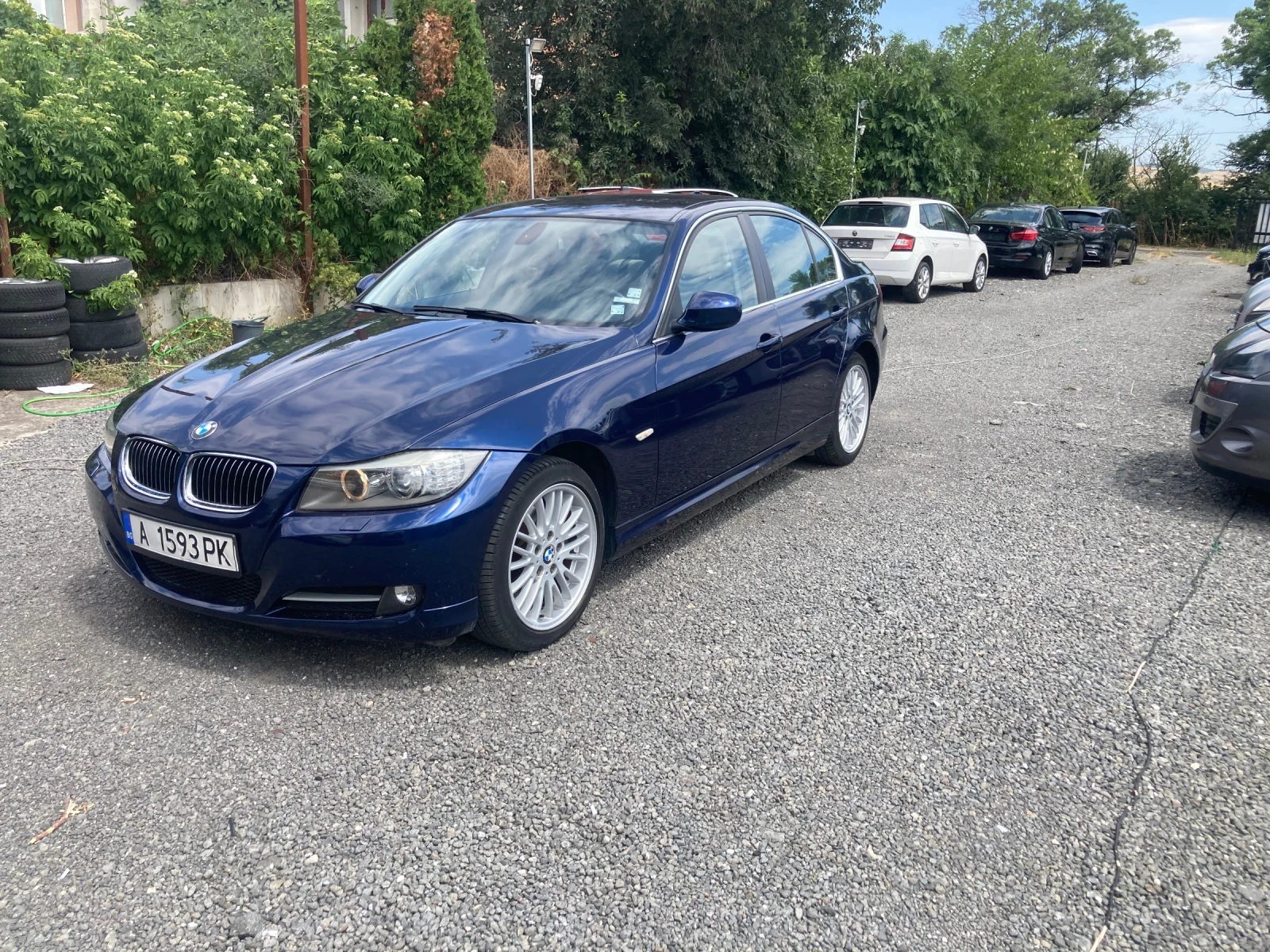 BMW 320, снимка 8 - Автомобили и джипове - 55430613