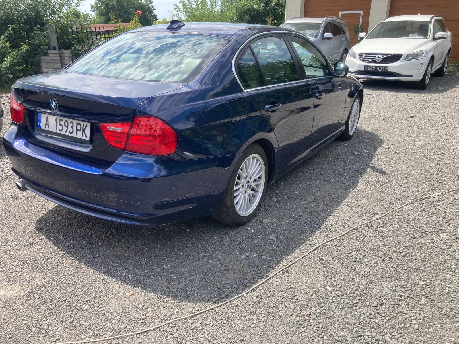 BMW 320, снимка 4 - Автомобили и джипове - 55430613