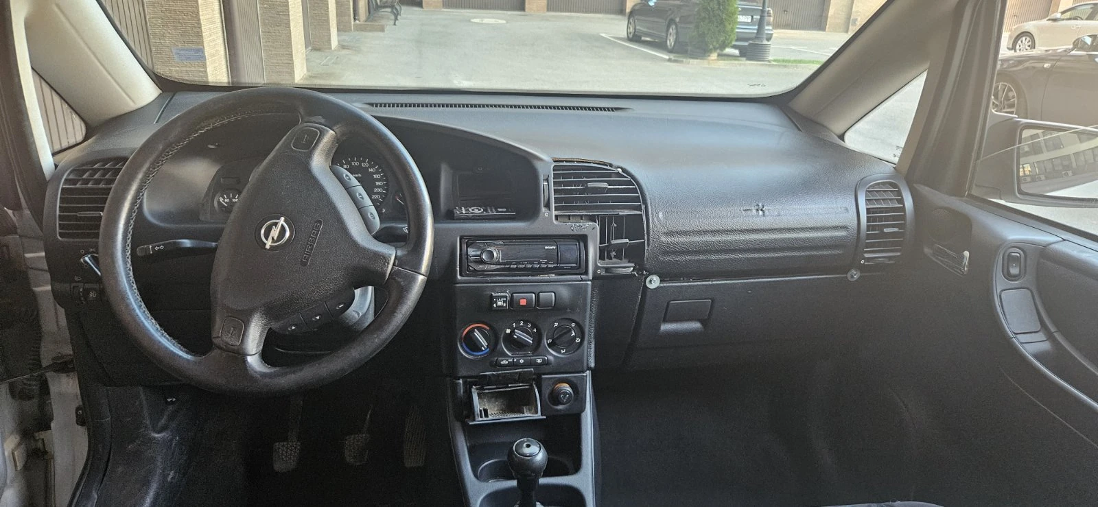 Opel Zafira 1.8 ГАЗ 6+ 1, снимка 9 - Автомобили и джипове - 55546442