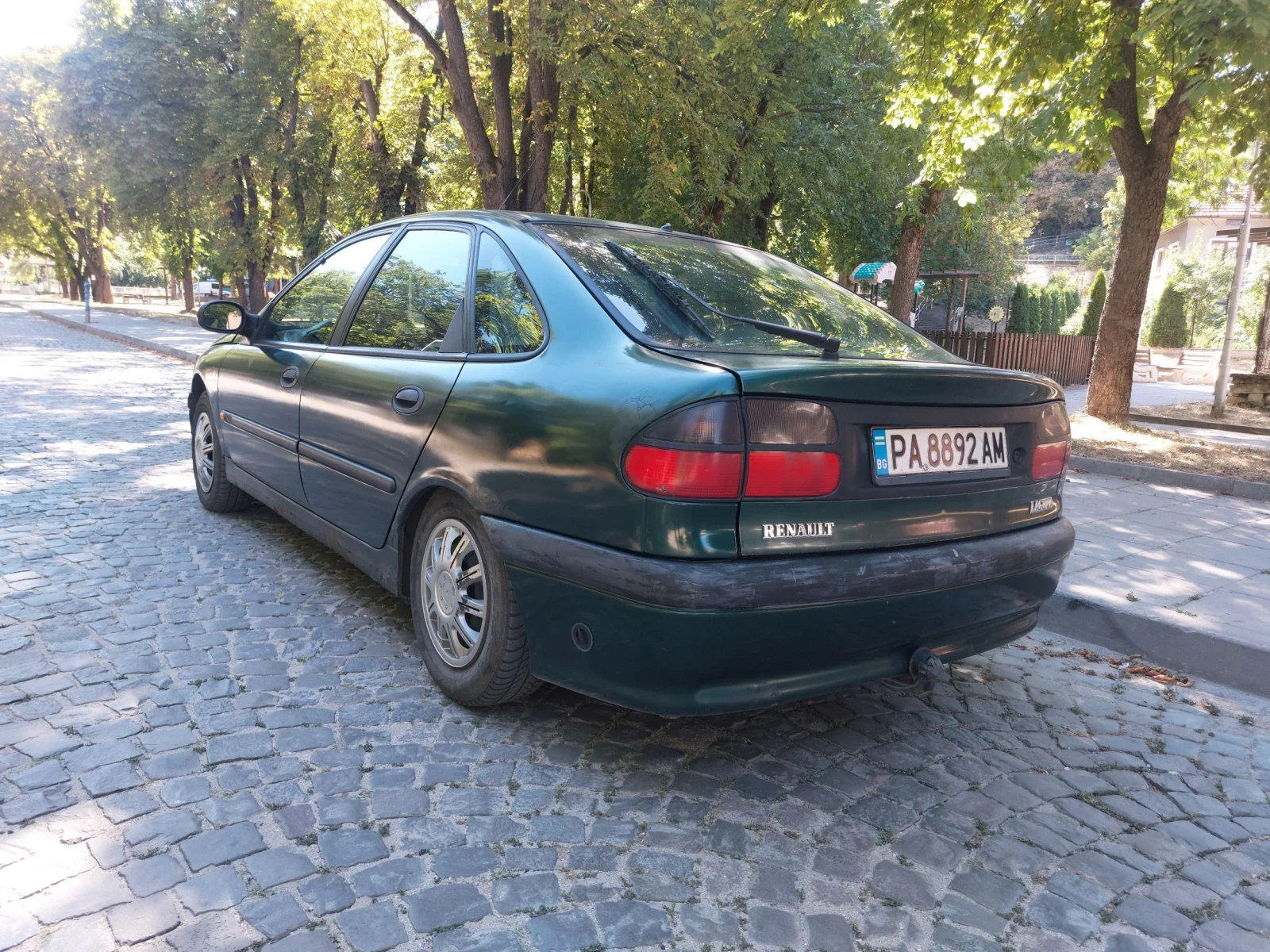 Renault Laguna, снимка 4 - Автомобили и джипове - 55681491