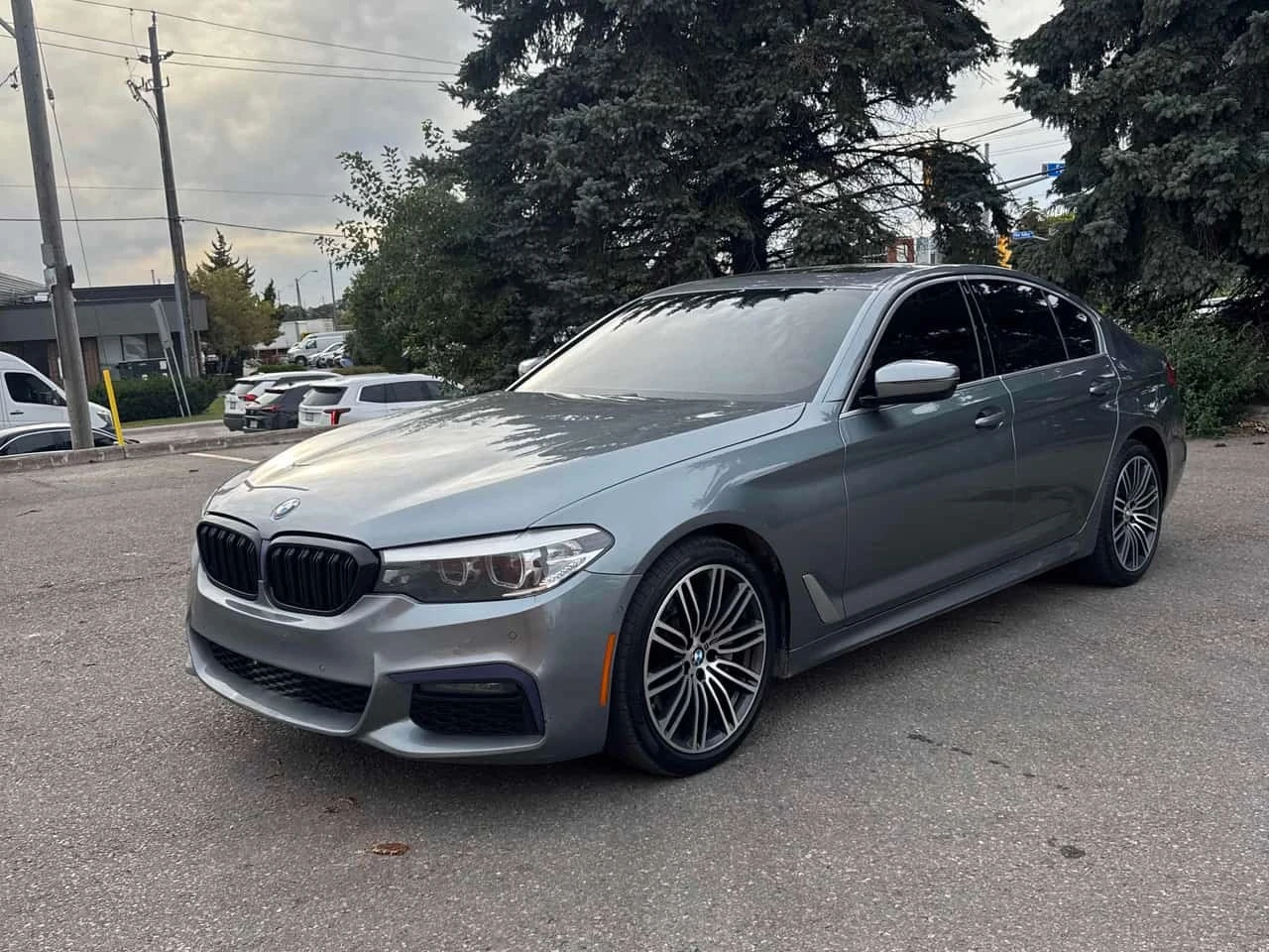 BMW 530 * 530i xDrive * АВТОКРЕДИТ БЕЗ ПЪРВОНАЧАЛНА ВНОСКА