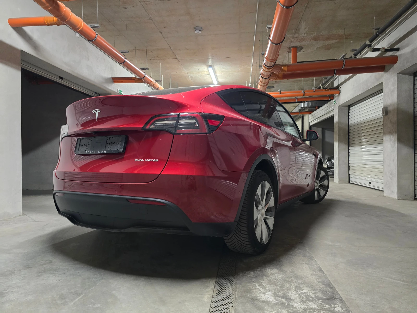 Tesla Model Y Dual Motor Long Range Гаранция, снимка 4 - Автомобили и джипове - 56225716