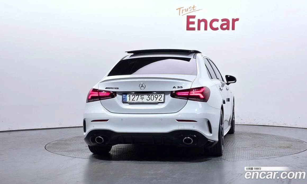 Mercedes-Benz A 35 4MATIC, снимка 4 - Автомобили и джипове - 56276911