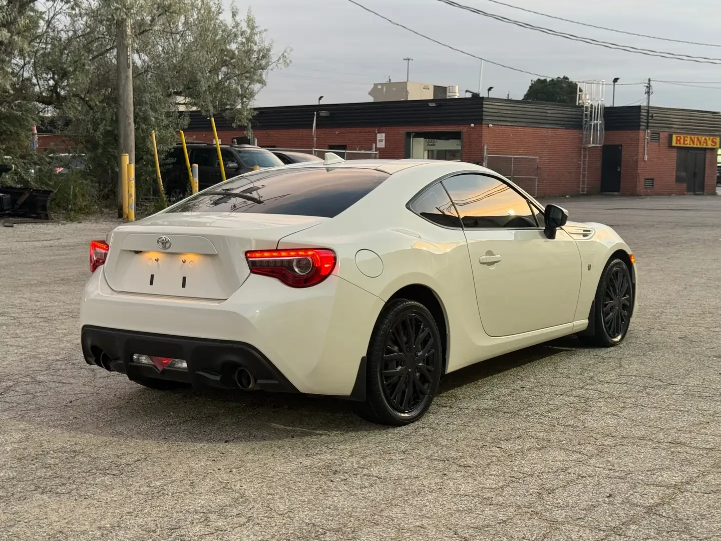 Toyota GR86 ����� ��� ��������� TOP | Mobile.bg � ����������� 4
