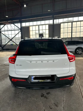 Volvo XC40 Recharge  twin motor, снимка 5