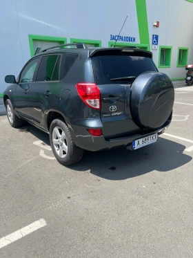 Обява за продажба на Toyota Rav4 2.0 ГАРАЖЕН! Първи собственик! ~18 500 лв. - изображение 1
