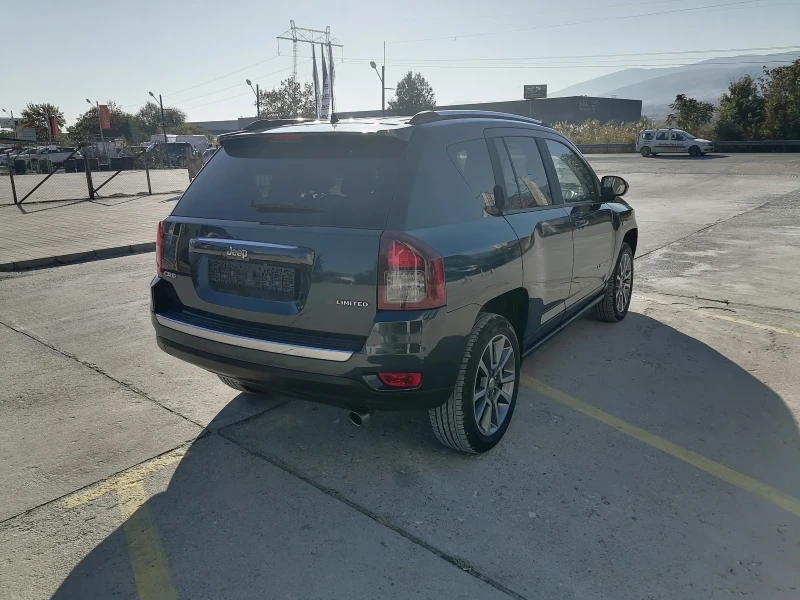 Jeep Compass * ДИЗЕЛ* * КОЖА* * НАВИГАЦИЯ* , снимка 6 - Автомобили и джипове - 47643907