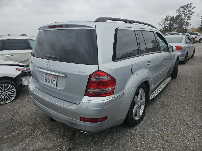 Mercedes-Benz GL 320 BlueTEC* Подгрев* Harman/Kardon* Keyless , снимка 5 - Автомобили и джипове - 48017865