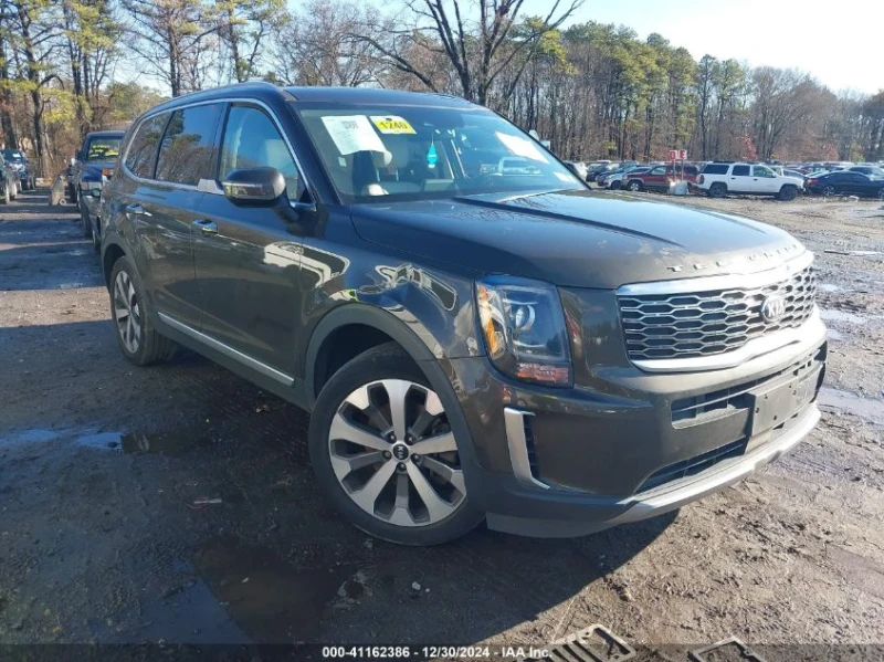 Kia Telluride TELLURIDE S * 7-места* , снимка 1 - Автомобили и джипове - 48701538