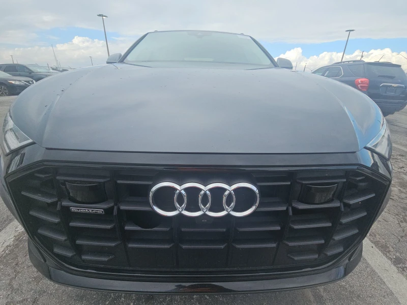 Audi Q8 S Line* B&O* Distronic* Black Optic* Обдух* Пано* , снимка 5 - Автомобили и джипове - 48891350