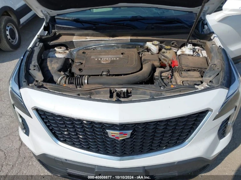 Cadillac XT4 2.0L I-4 DI, DOHC, VVT, TURBO, 237HP All Wheel Dri, снимка 15 - Автомобили и джипове - 49191803