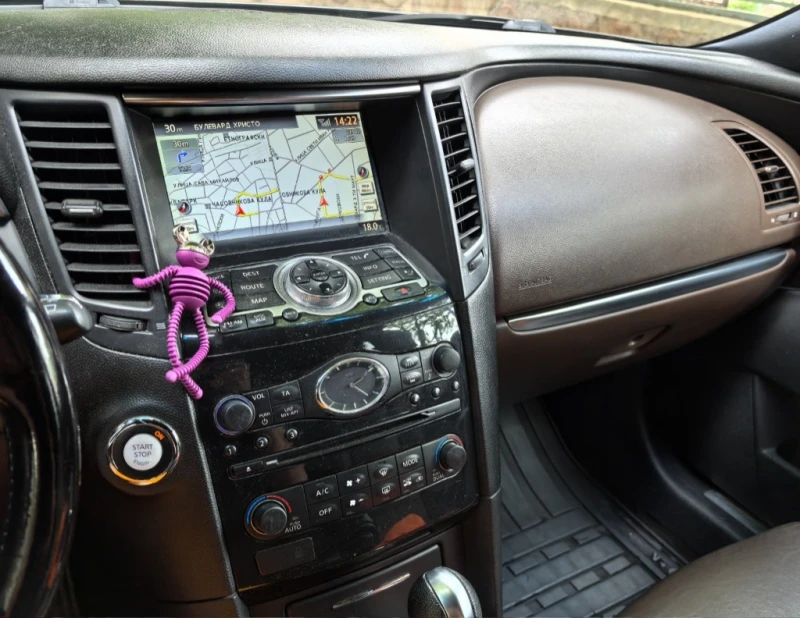 Infiniti Fx 30 FX30D, снимка 5 - Автомобили и джипове - 50652578