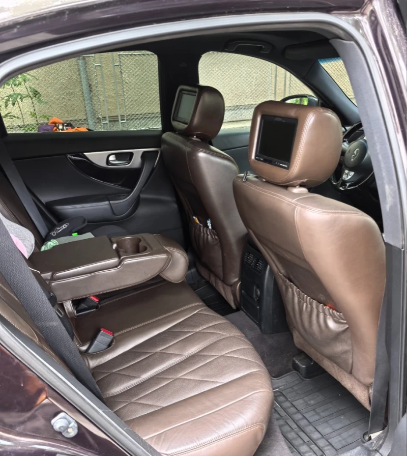 Infiniti Fx 30 FX30D, снимка 2 - Автомобили и джипове - 50652578