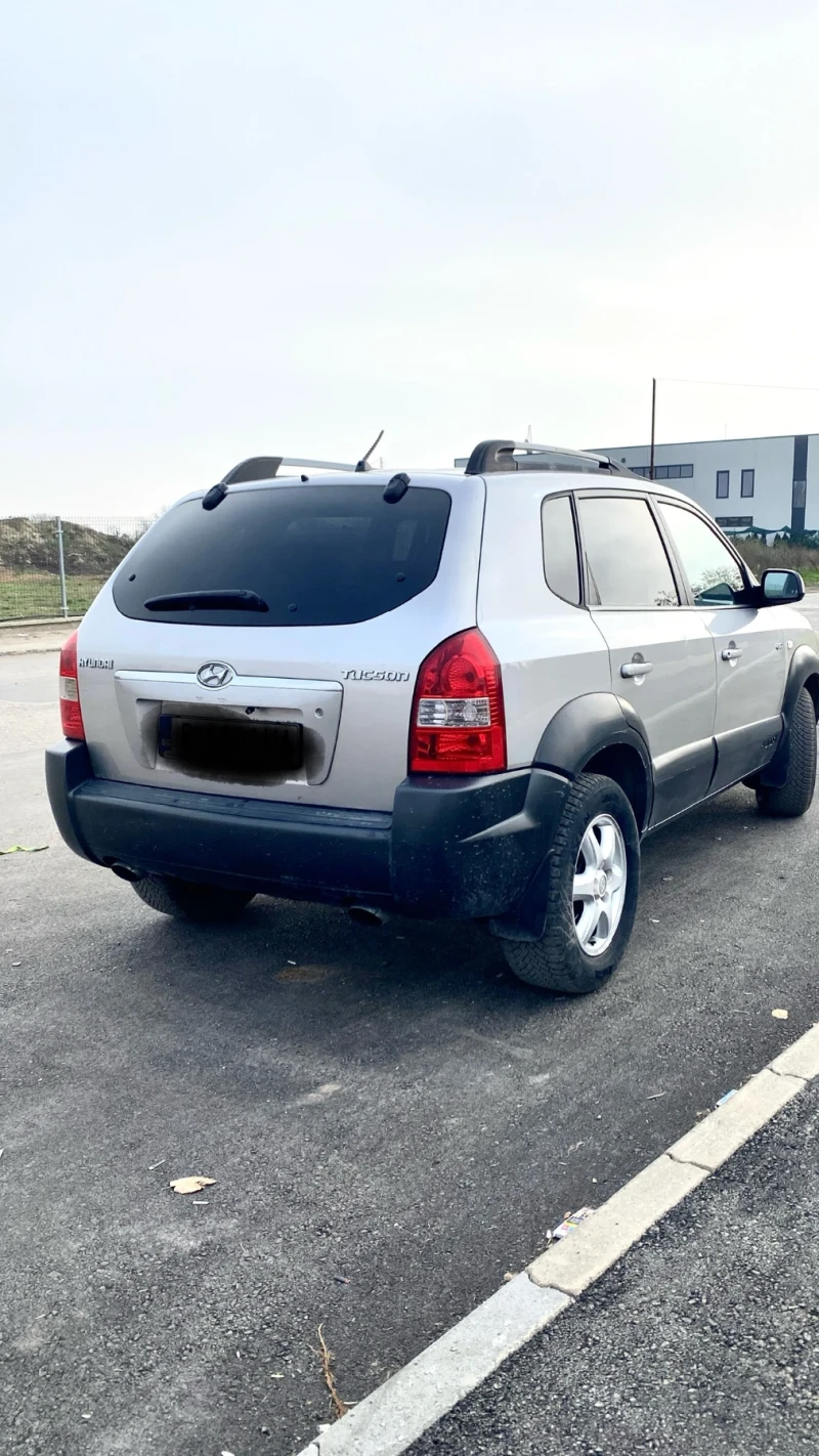 Hyundai Tucson, снимка 2 - Автомобили и джипове - 52431952