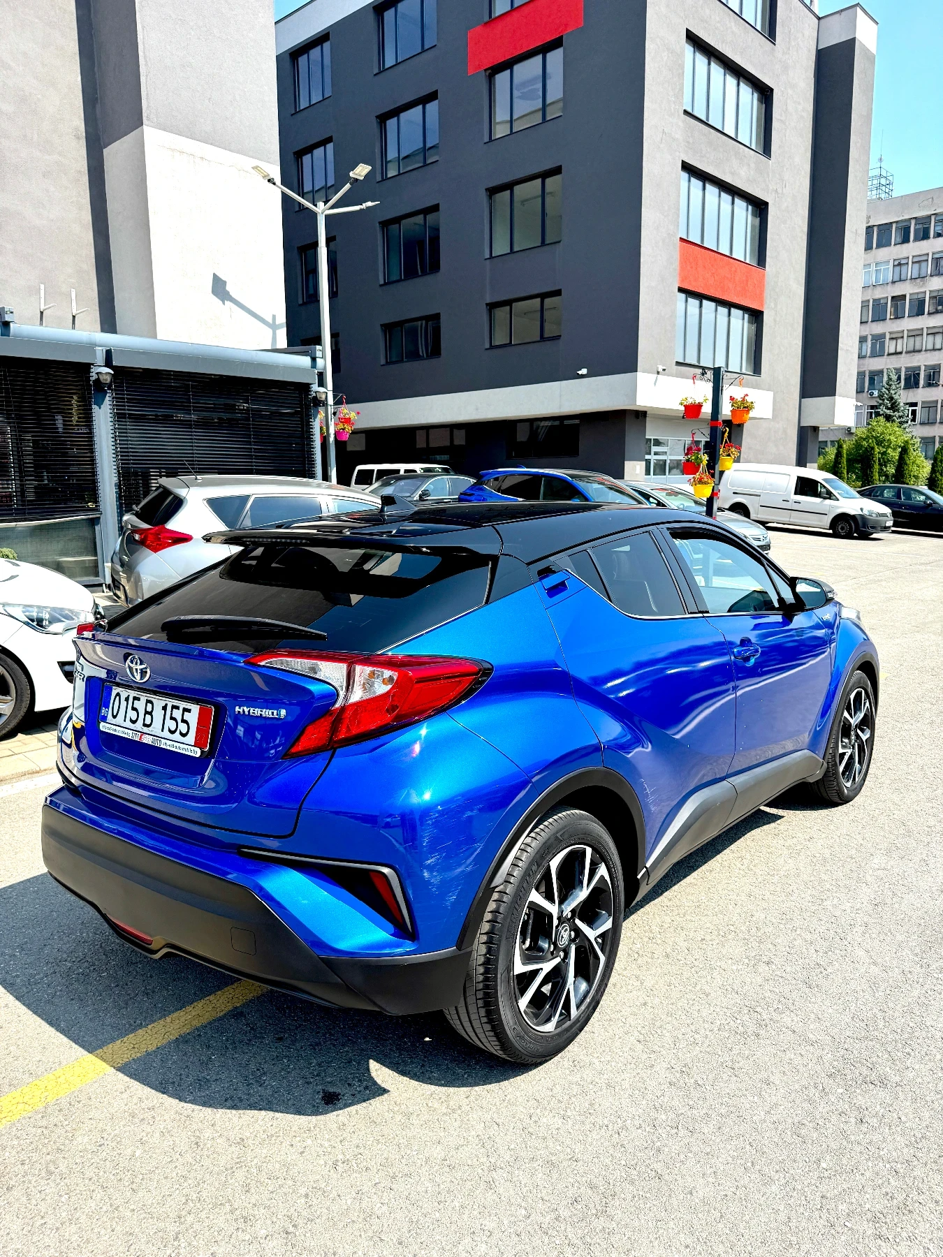 Toyota C-HR  - изображение 3