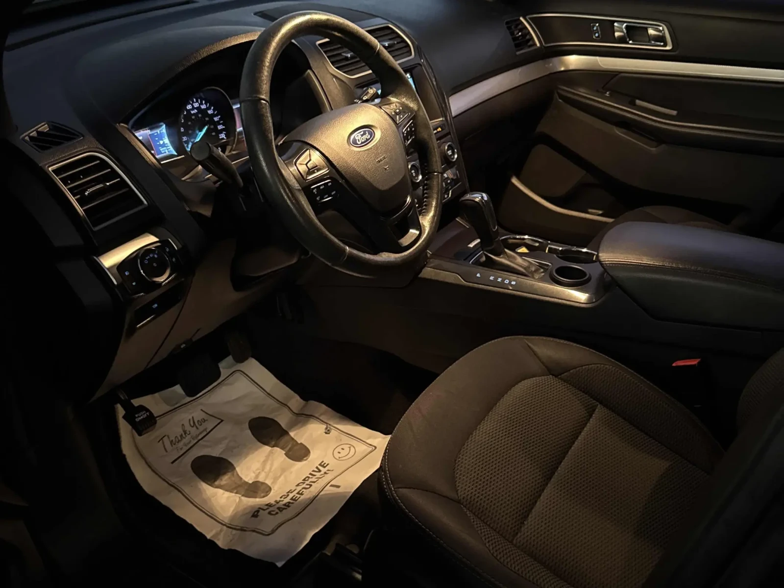 Ford Explorer * CARFAX * БЕЗ ПЪРВОНАЧАЛНА ВНОСКА - изображение 6