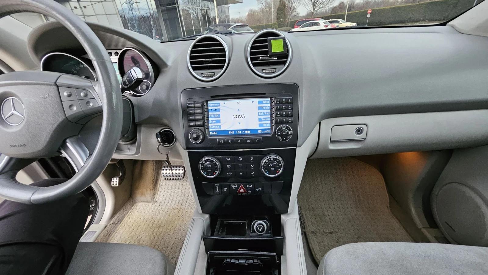 Mercedes-Benz ML 320, снимка 17 - Автомобили и джипове - 53727450