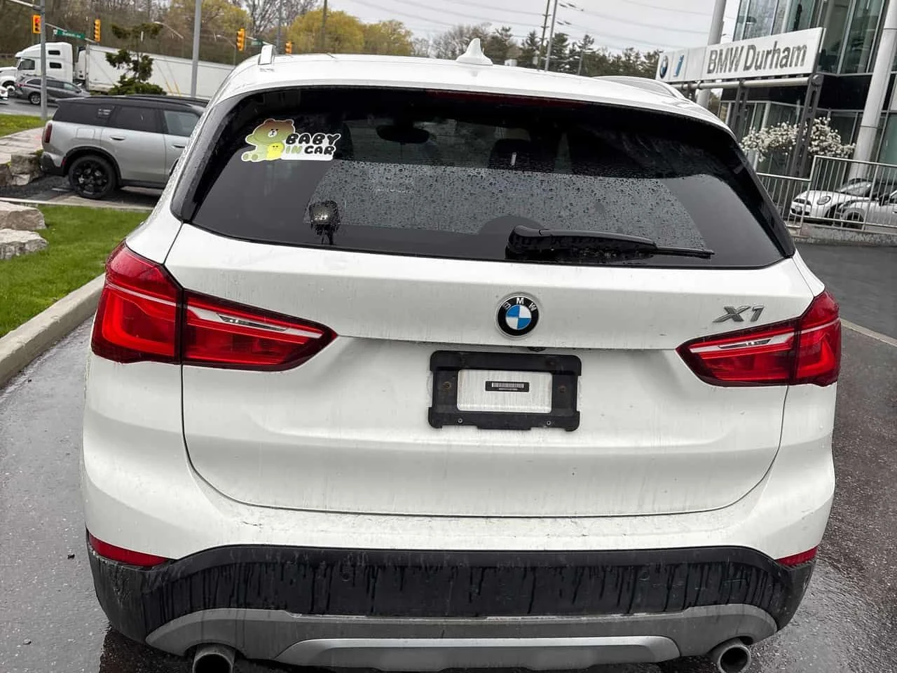 BMW X1 * xDrive28i * PANORAMA* ПОДГРЕВИ* ЕЛ. БАГАЖНИК* , снимка 4 - Автомобили и джипове - 54450620