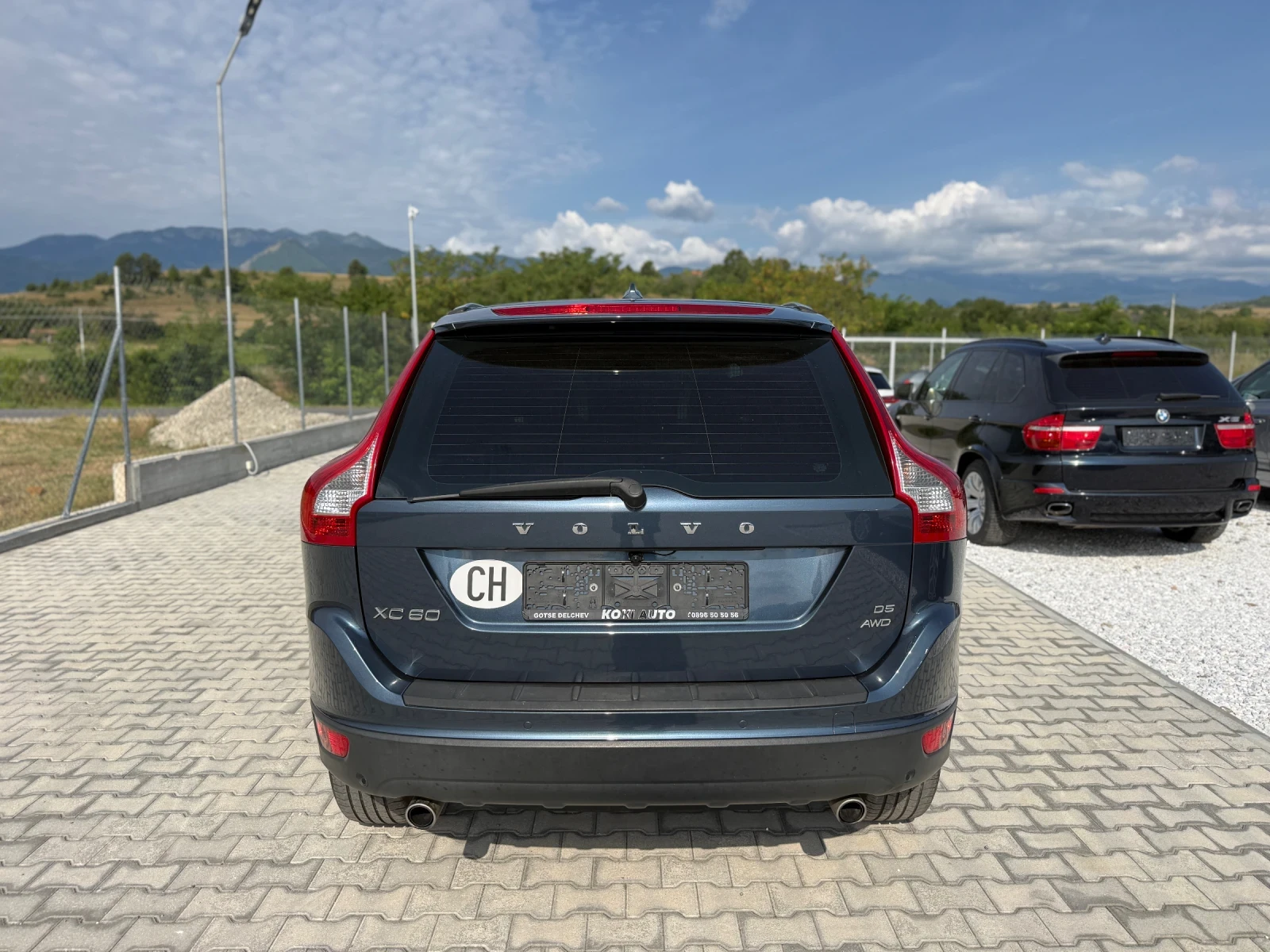 Volvo XC60 2.4 D5 ШВЕЙЦАРИЯ, снимка 5 - Автомобили и джипове - 55400586