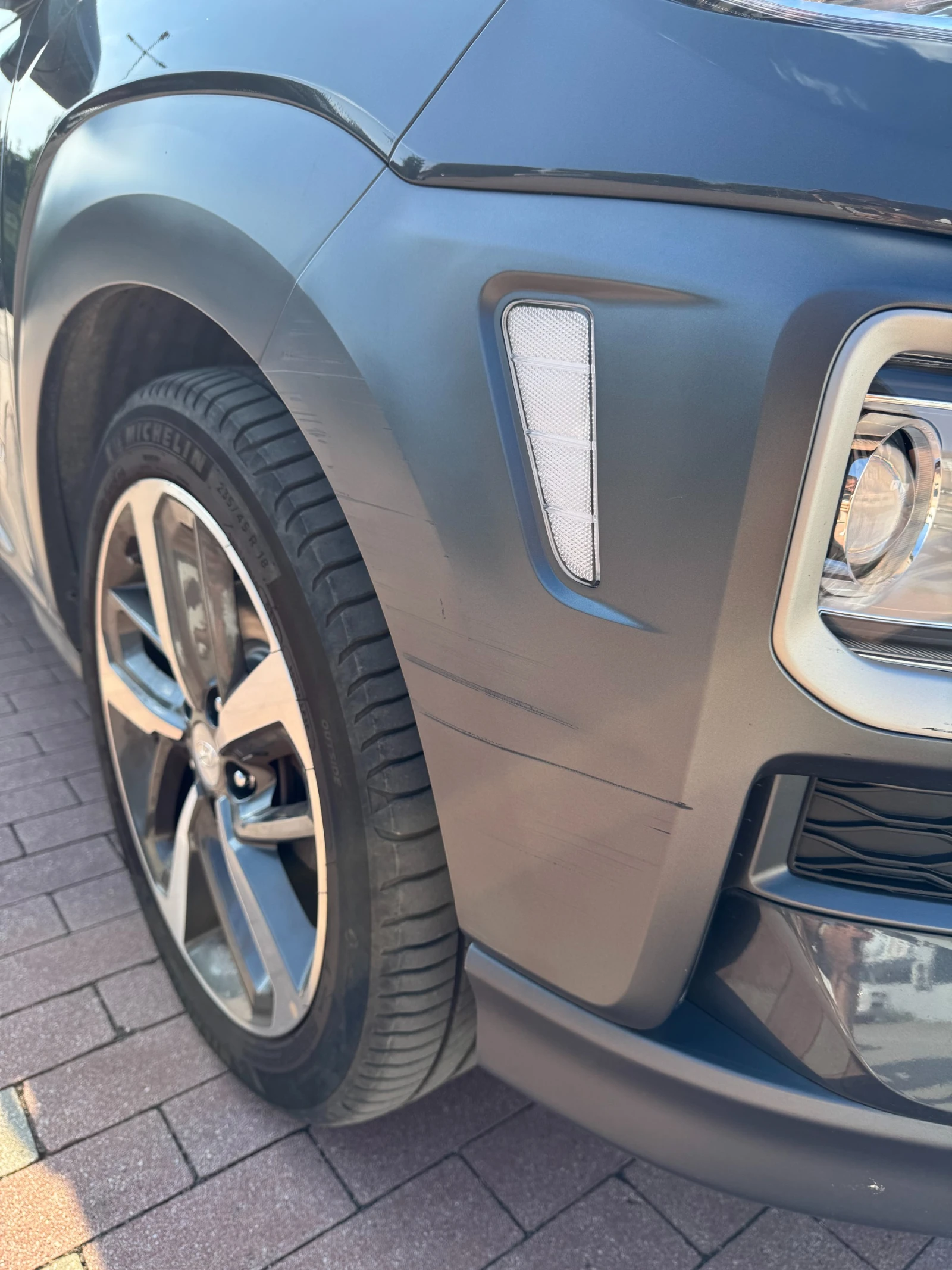 Hyundai Kona, снимка 15 - Автомобили и джипове - 55657110